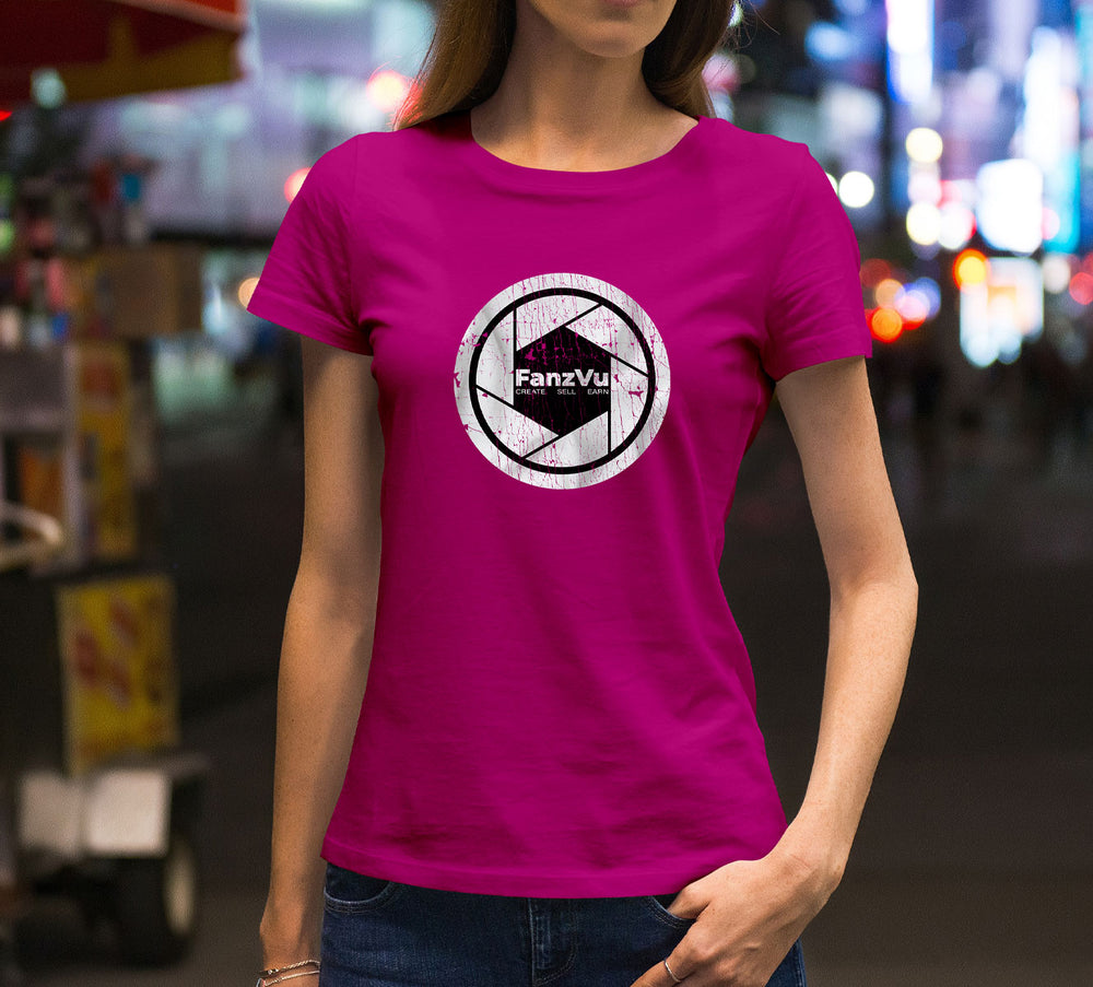 RUGGED ICON LADIES TEE